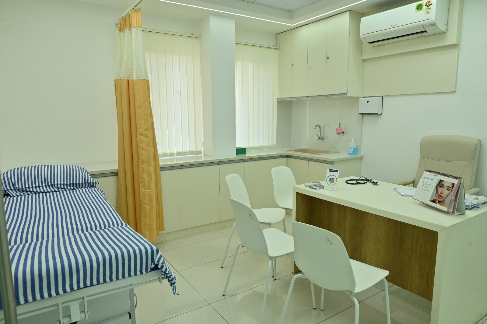 White Swan Aesthetics Clinic Interior 5